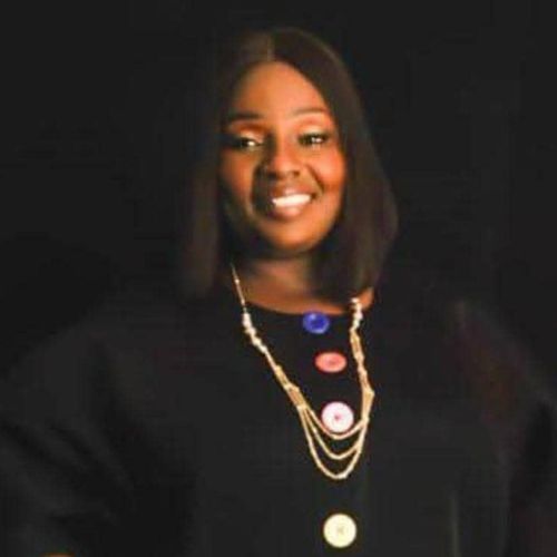 Ms Salvador Oyinlola kareemat
