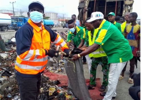 AJEROMI-IFELODUN LOCAL GOVERNMENT OBSERVES SEPTEMBER EDITION OF MONTHLY ENVIRONMENTAL SANITATION EXERCISE